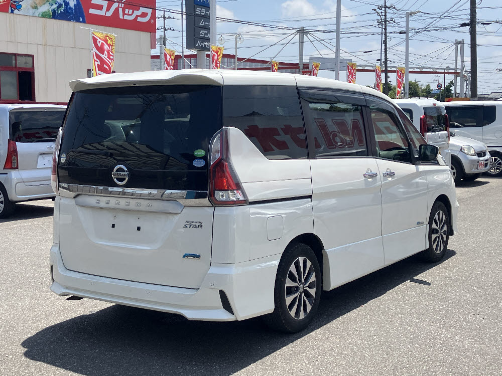 ニッサン　セレナ　ハイウェイスター Vセレ 全方位付9インチナビ4枚目