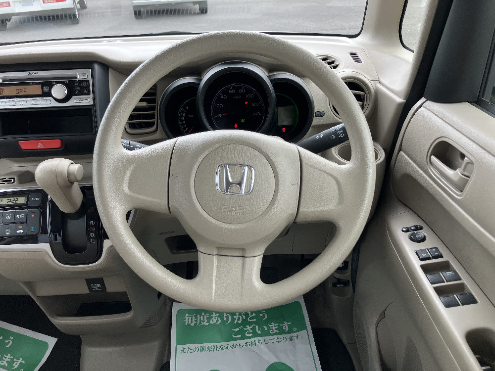 ホンダ N BOX+ G14枚目