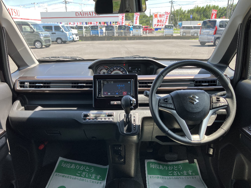 スズキ ワゴンRカスタムZ ハイブリッドZXアップグレードP12枚目