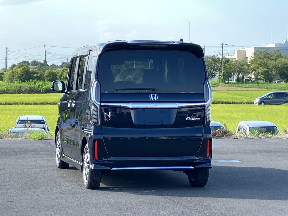 ホンダ N BOXカスタム L3枚目