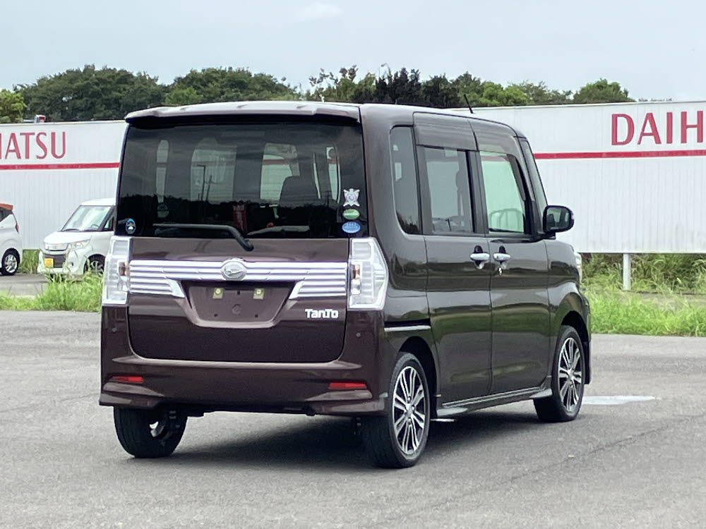 ダイハツ　タントカスタム　RS-SAⅡ4枚目