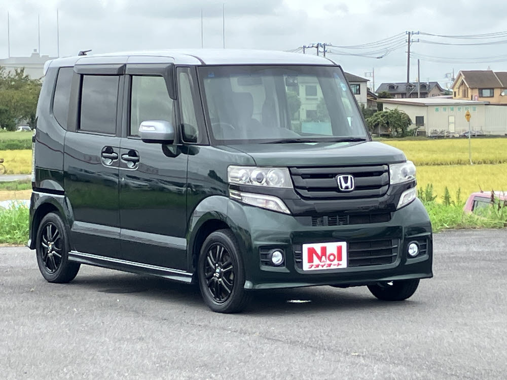 ホンダ N BOXカスタム 2トーンカラースタイル G・Lパッケーシ6枚目