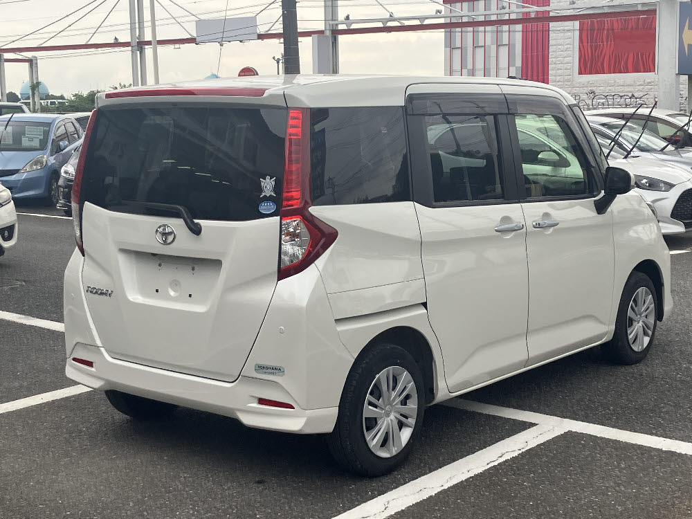 トヨタ　ルーミー　G 全方位モニター付き純正9インチナビ4枚目
