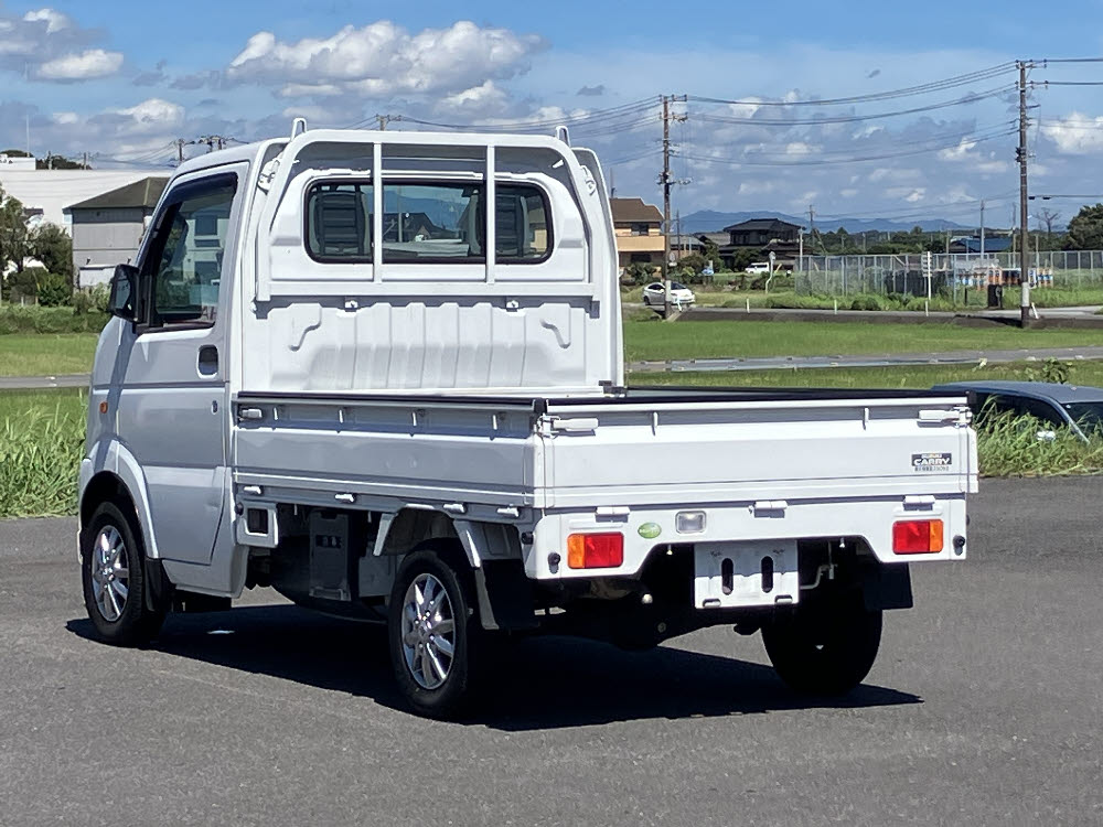 スズキ　キャリートラック　KCエアコン・パワステ 4WD2枚目