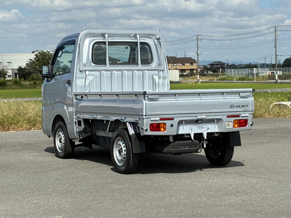 ダイハツ　ハイゼットトラック　スタンダード 2WD MT2枚目