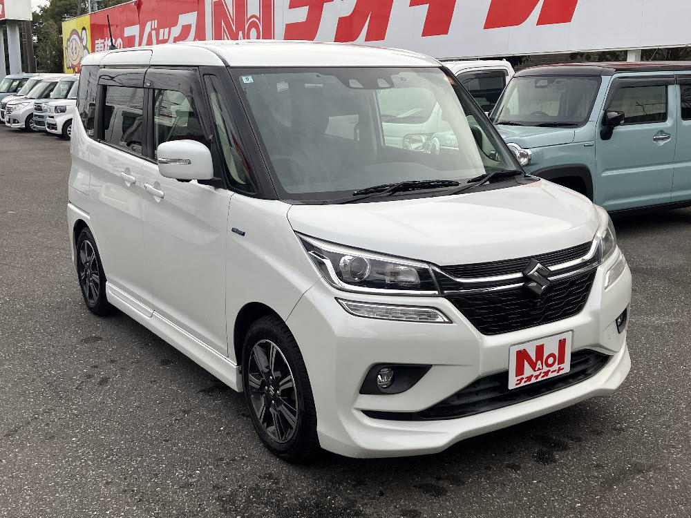 スズキ ソリオバンデット HYBRID MV 社外8インチナビ2枚目