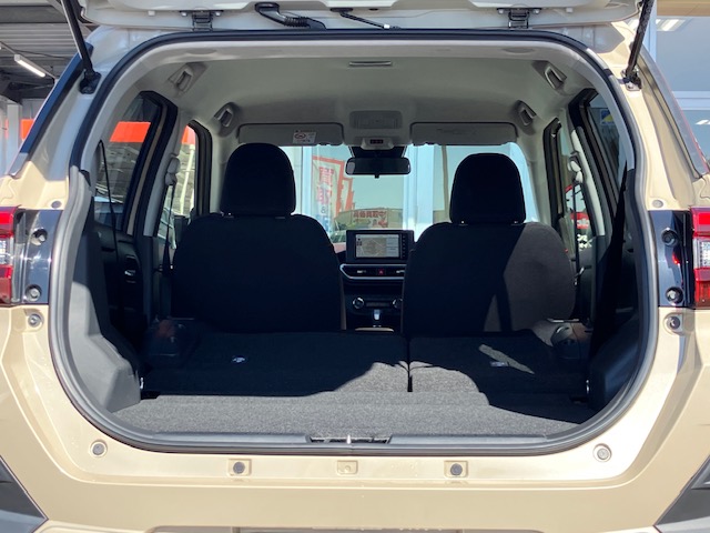 トヨタ　ライズ　Z　（モデリスタエアロ）11枚目