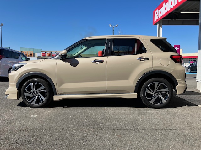 トヨタ　ライズ　Z　（モデリスタエアロ）4枚目