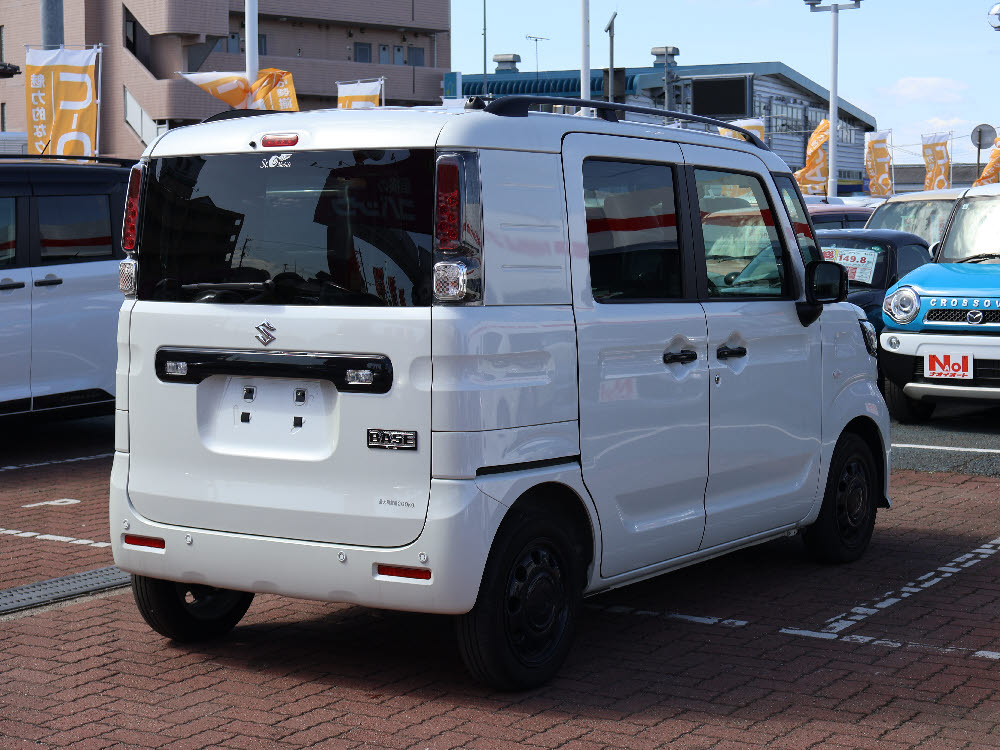 スズキ　スペーシアベース　XF3枚目