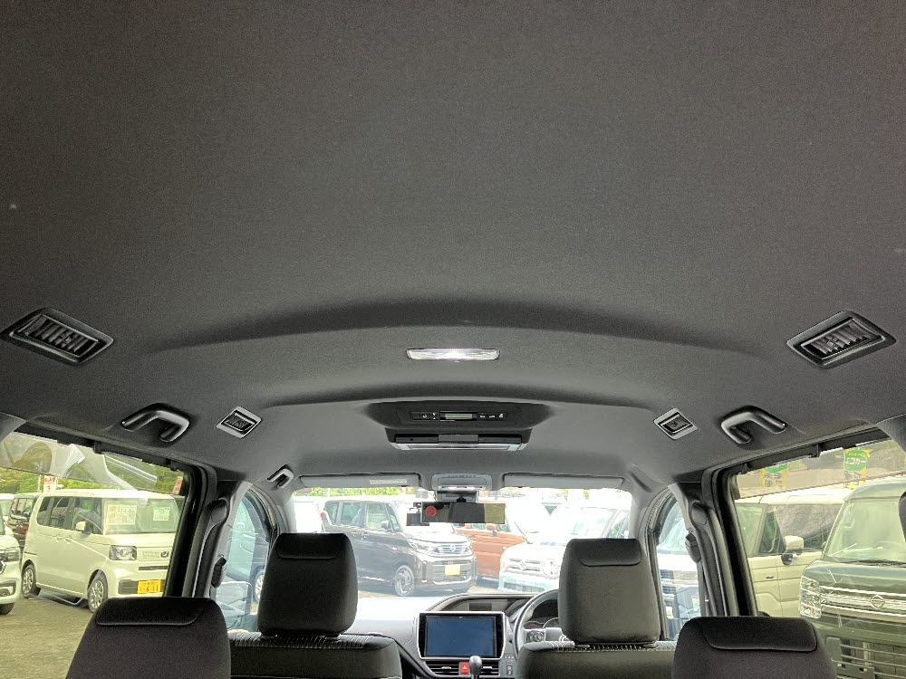 トヨタ　ヴォクシー　ZS　キラメキⅡ11枚目