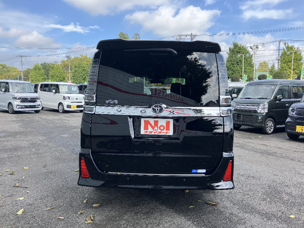 トヨタ　ヴォクシー　ZS　キラメキⅡ5枚目