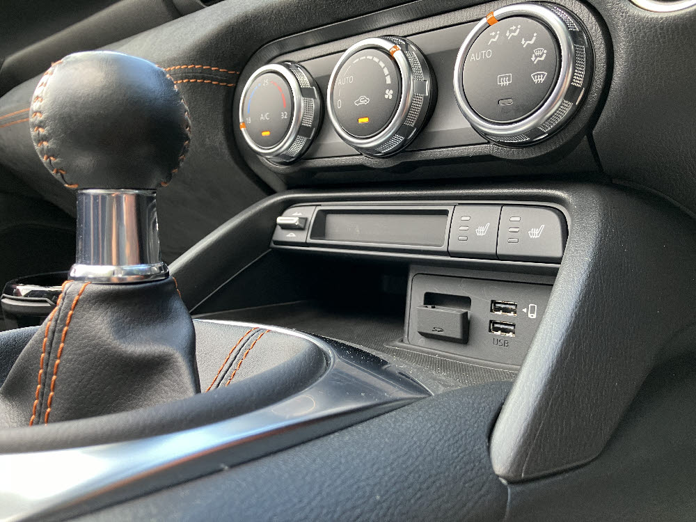 マツダ　ロードスターＲＦ　30th記念車(serial1950)10枚目