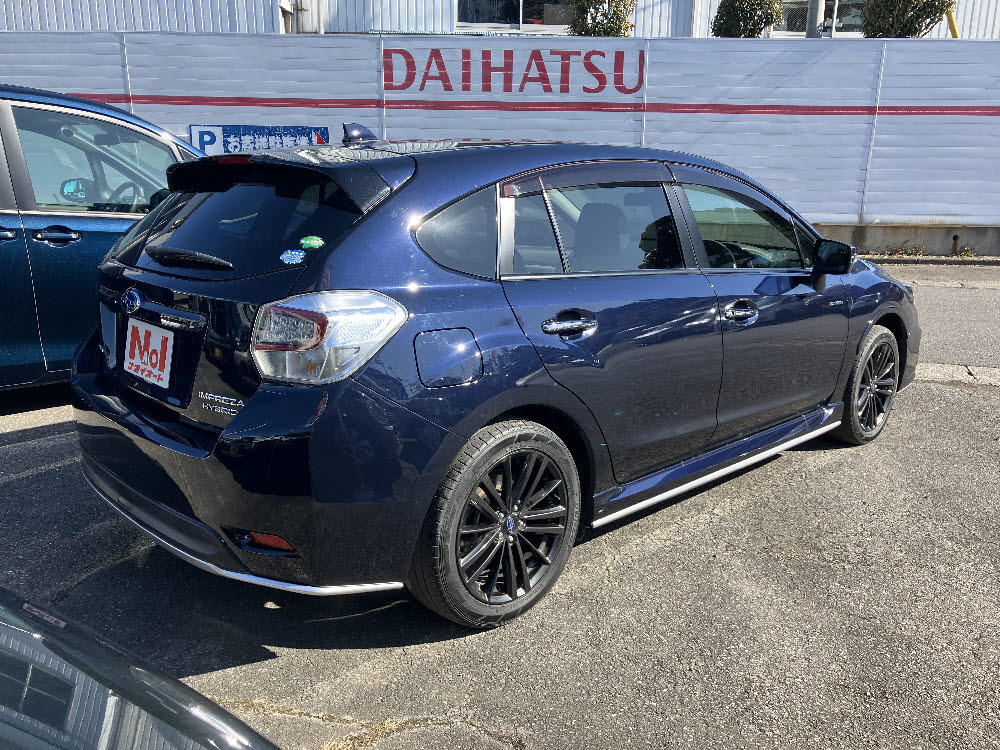 スバル　インプレッサスポーツHV2.0i-Sアイサイト6枚目