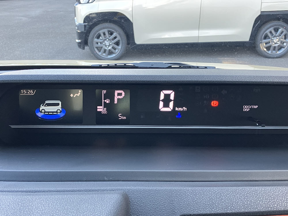 ダイハツ　タントファンクロス　9インチDO付14枚目