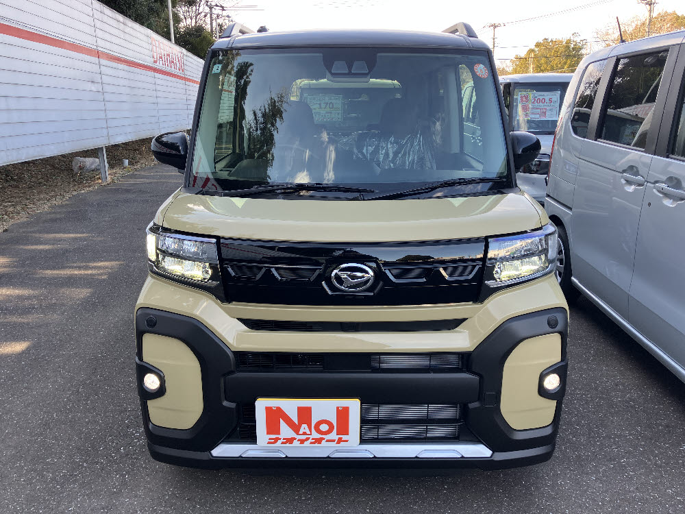 ダイハツ　タントファンクロス　9インチDO付1枚目