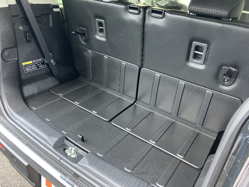 スズキ　ハスラー　タフワイルド ナビ付11枚目