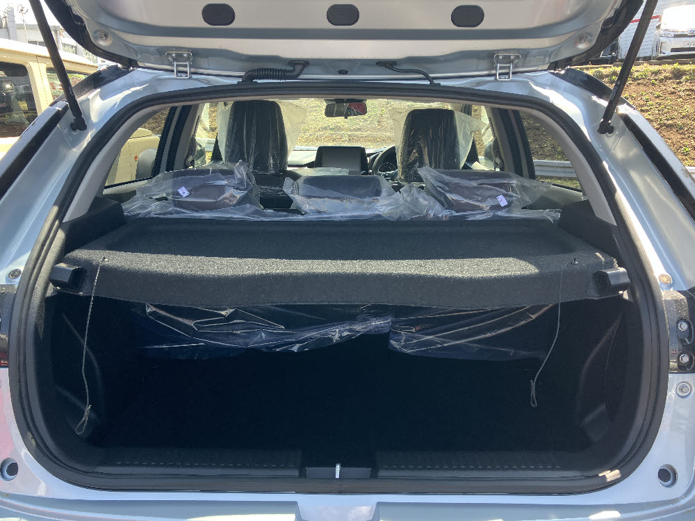 スズキ　フロンクス　9インチナビ付10枚目