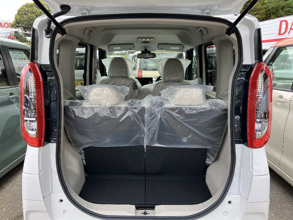 ニッサン　ルークス　X　9枚目