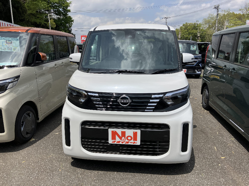 ニッサン　ルークス　X　1枚目