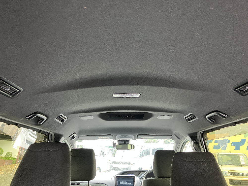 トヨタ　ノア　G12枚目