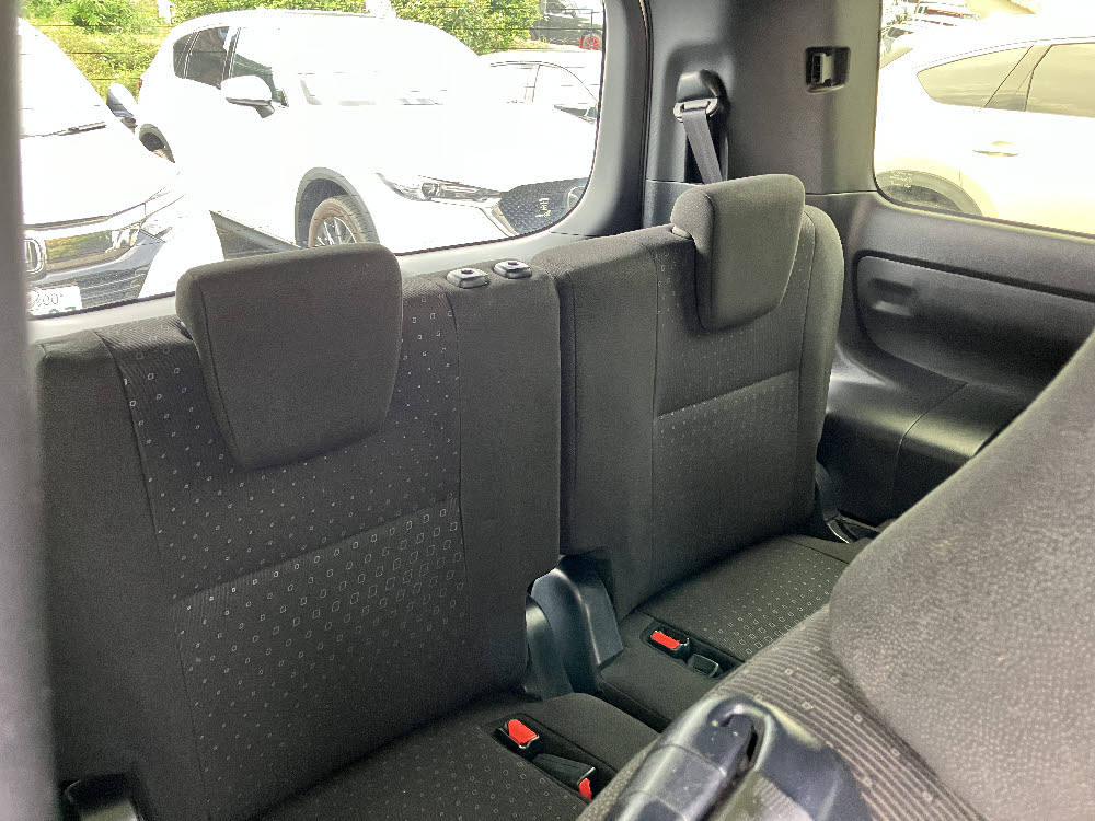 トヨタ　ノア　G14枚目