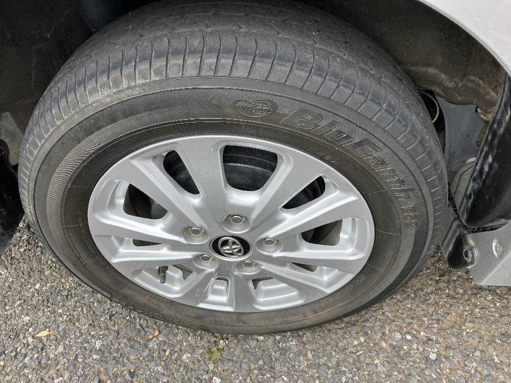 トヨタ　ノア　G16枚目