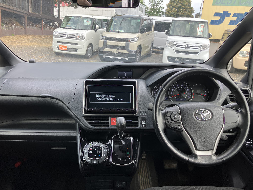 トヨタ　ノア　G8枚目