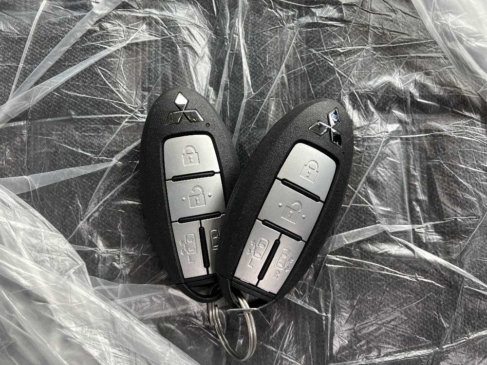 ミツビシ　デリカミニ　Gプレミアム ODレス13枚目