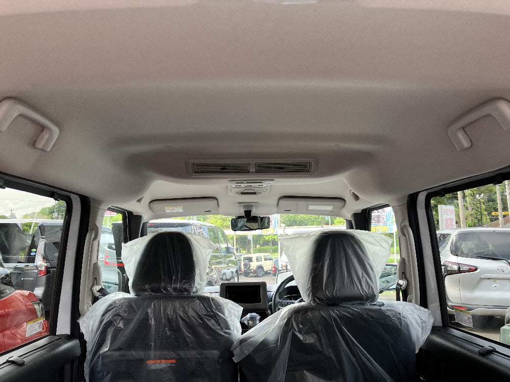 ミツビシ　デリカミニ　G　Premium 2WD10枚目