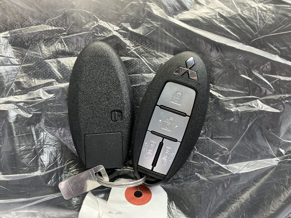 ミツビシ　デリカミニ　G　Premium 2WD12枚目