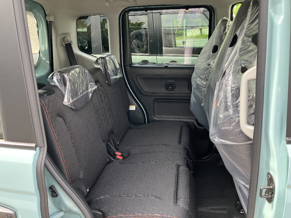 スズキ　スペーシアギア　XZ　2WD　9インチ全方位ナビ付8枚目