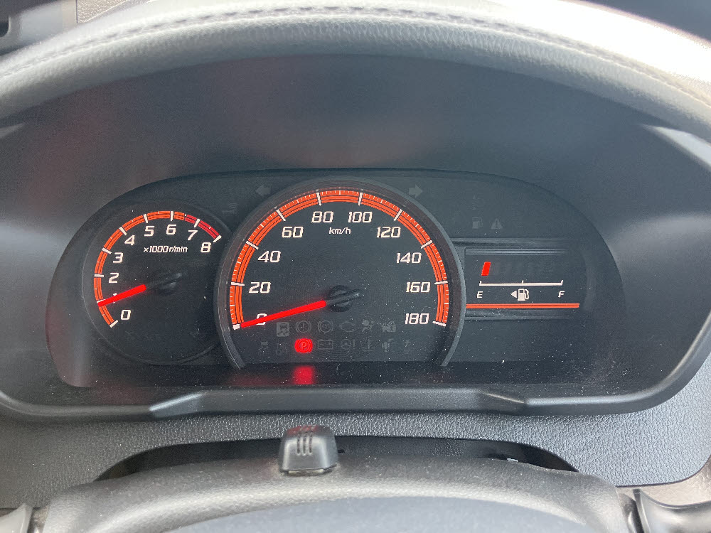 トヨタ　タンク　GS13枚目