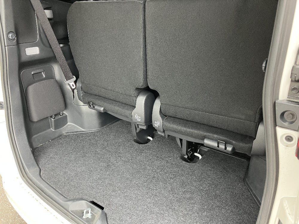 トヨタ　ノア　S-G12枚目