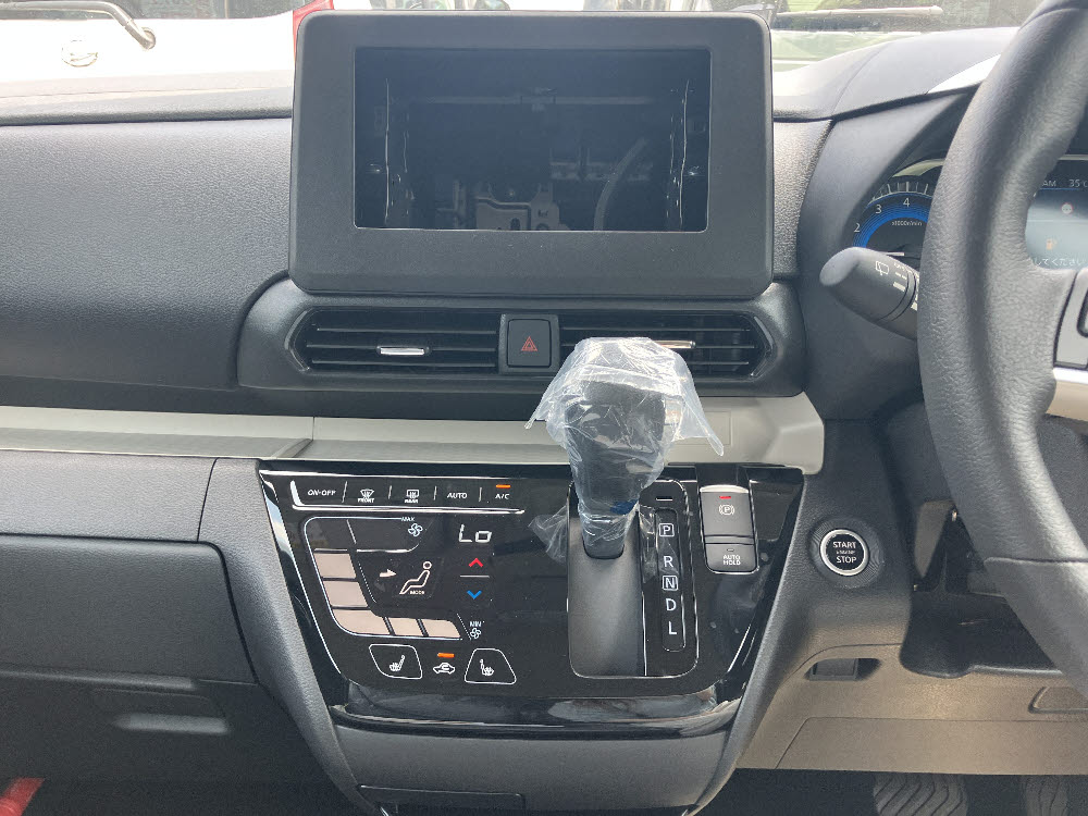 ミツビシ　デリカミニ　Gプレミアム ODレス16枚目