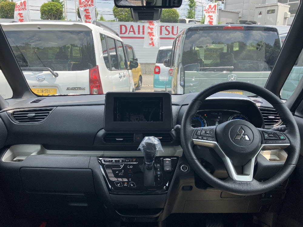 ミツビシ　デリカミニ　Gプレミアム ODレス8枚目