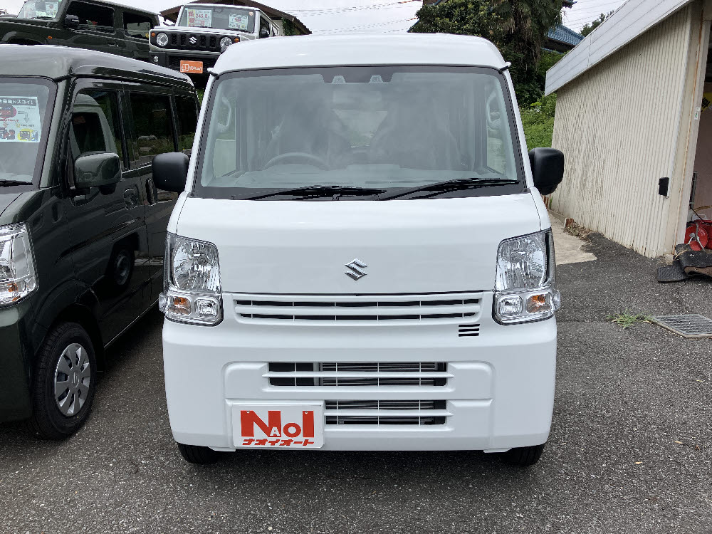 スズキ　エブリィバン　PAリミテッド2WD　CVT1枚目