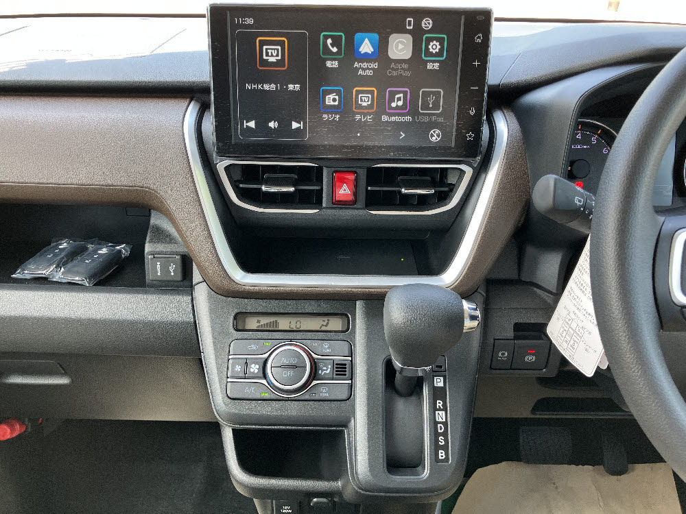 ダイハツ　ムーヴ　G 9インチDO付17枚目