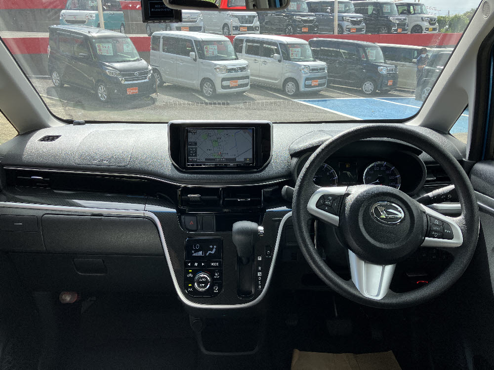 ダイハツ　ムーヴカスタム　XリミテッドⅡSAⅢ7枚目