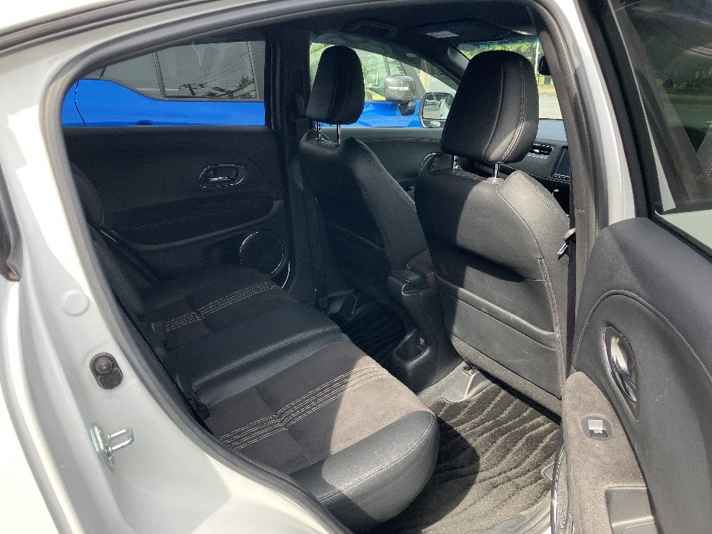 ホンダ　ヴェゼル　HV　RSホンダセンシング8枚目