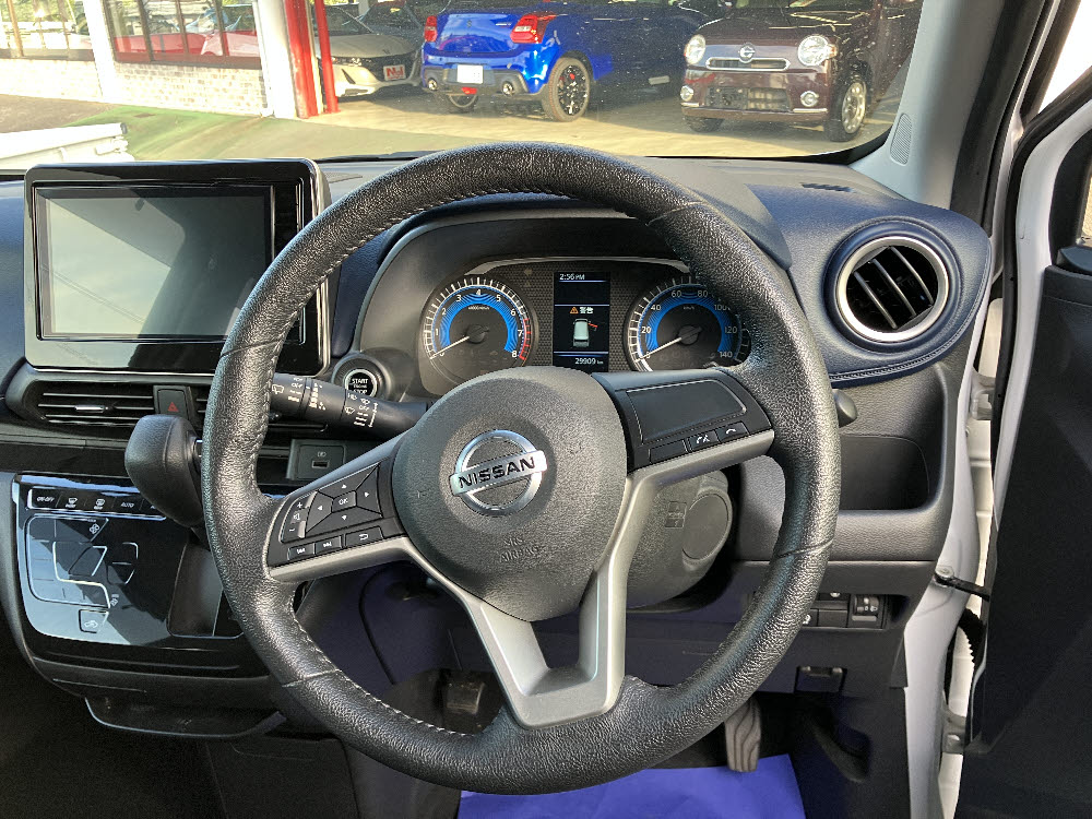 ニッサン　デイズ　ハイウェイスターX6枚目