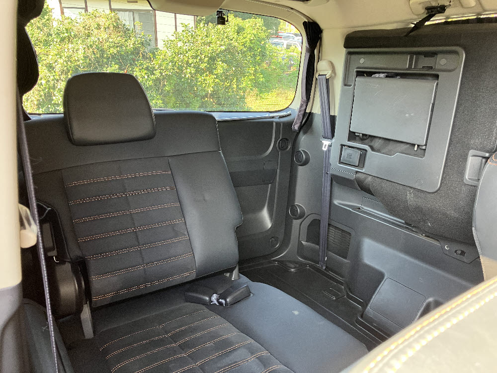 ミツビシ　デリカＤ：５　アクティブギア　7枚目