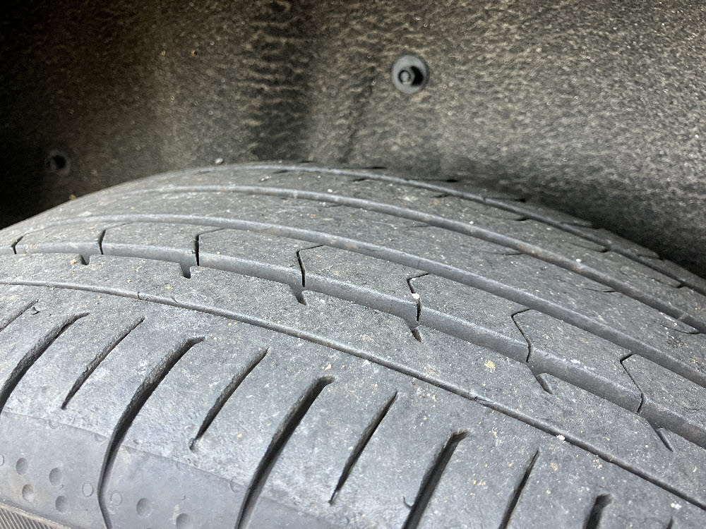 ミツビシ　デリカＤ：５　アクティブギア　11枚目