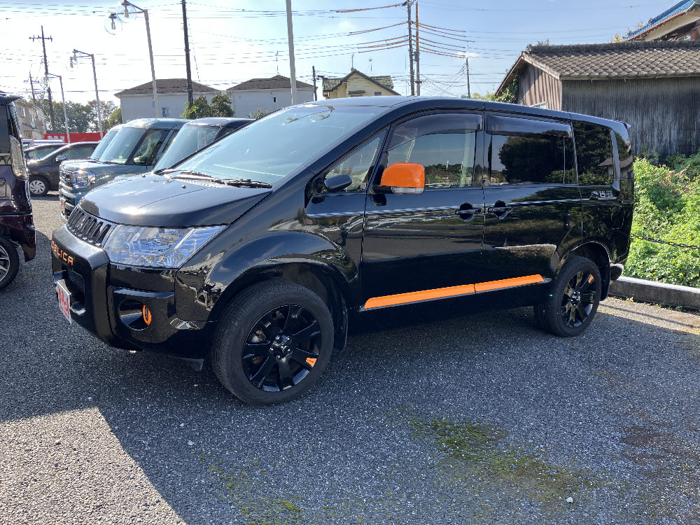 ミツビシ　デリカＤ：５　アクティブギア　3枚目