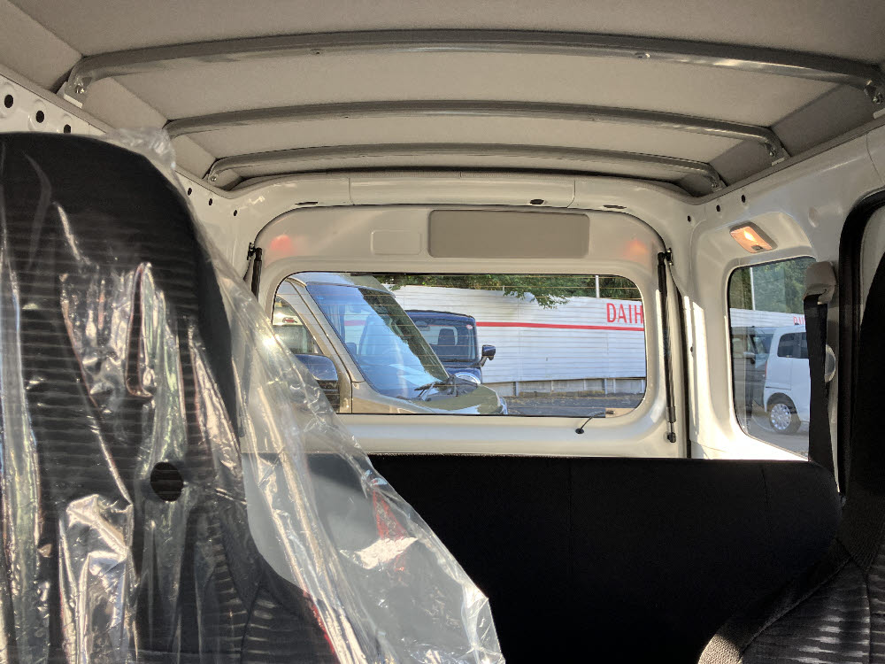 ダイハツ　ハイゼットカーゴ　デラックス ラジオ付19枚目