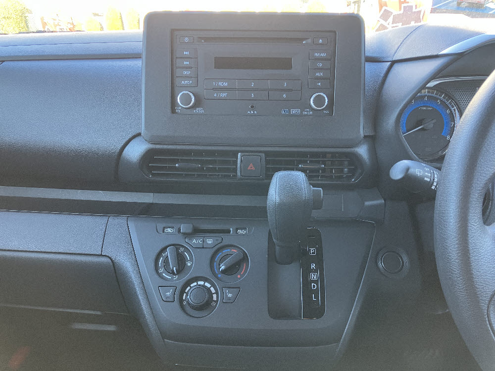 ミツビシ　ｅｋクロススペース　M12枚目