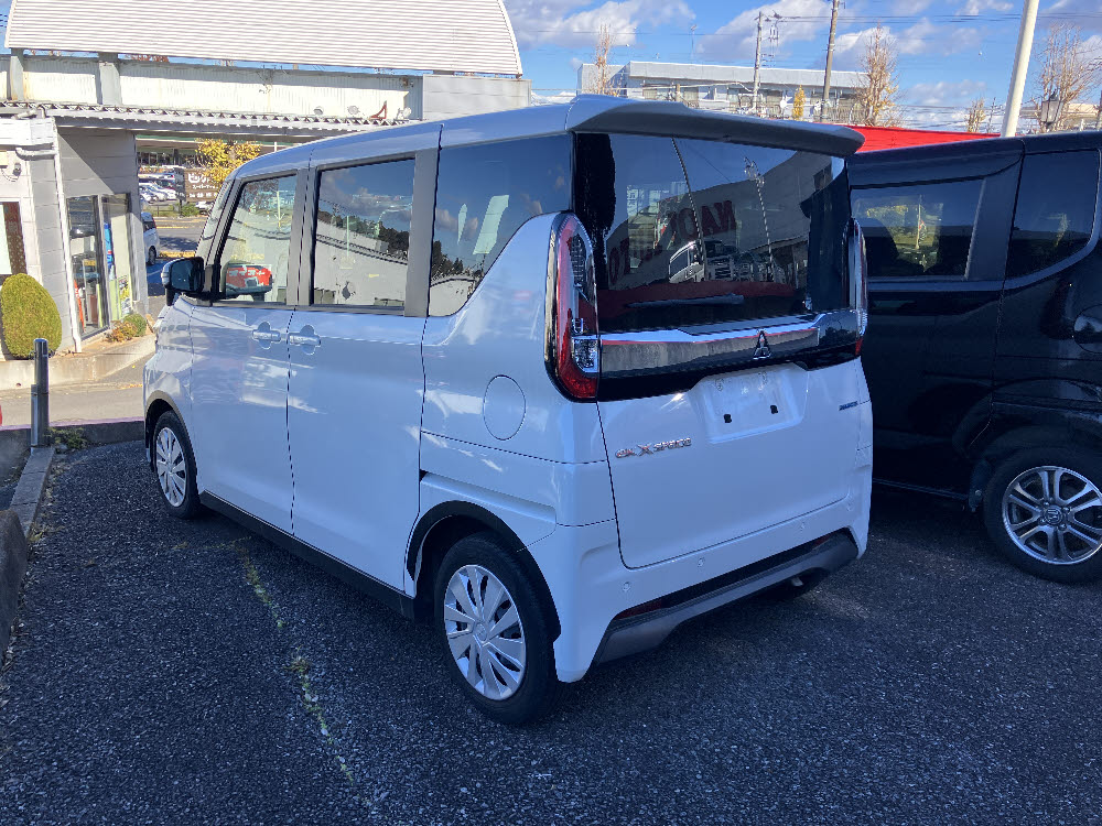 ミツビシ　ｅｋクロススペース　M1枚目
