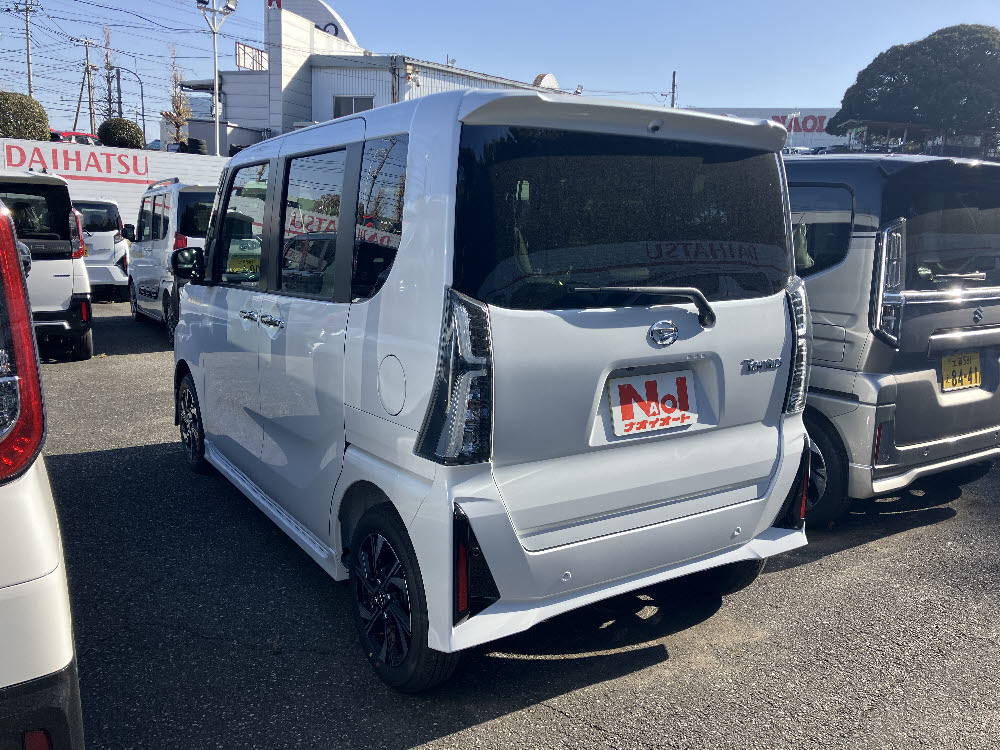 ダイハツ　タントカスタム　X 9インチDO付3枚目