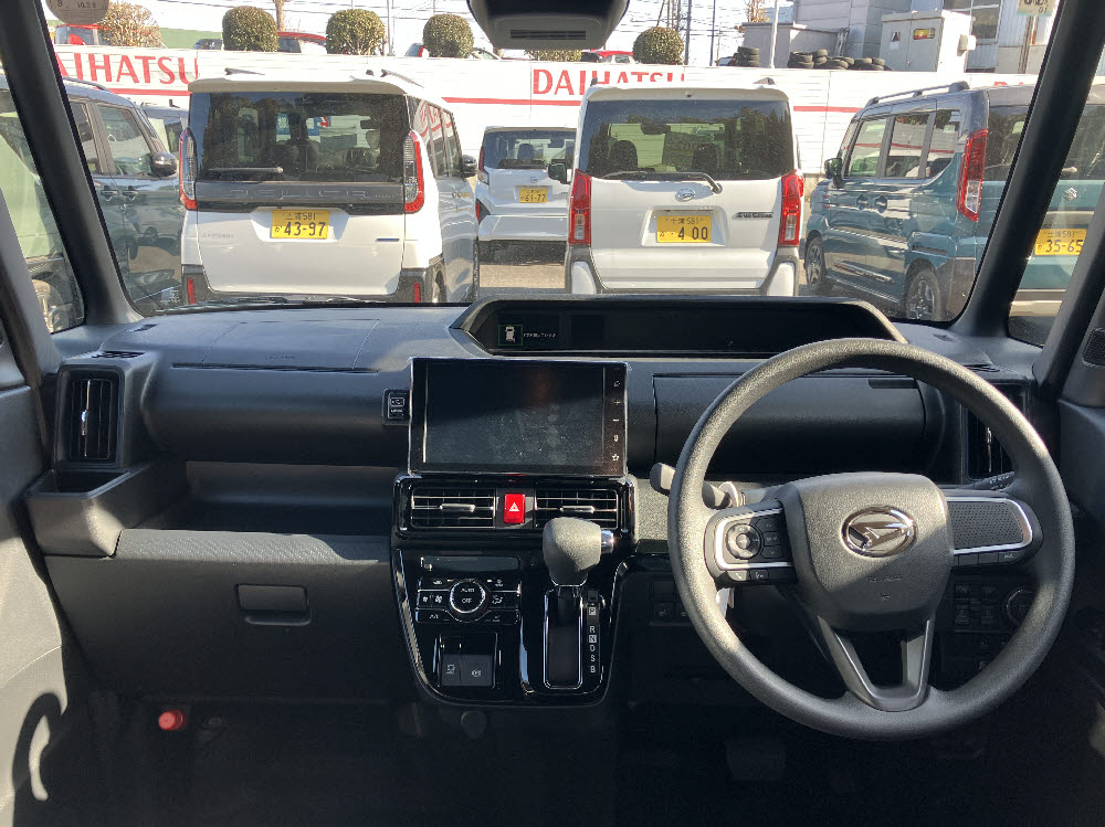 ダイハツ　タントカスタム　X 9インチDO付7枚目