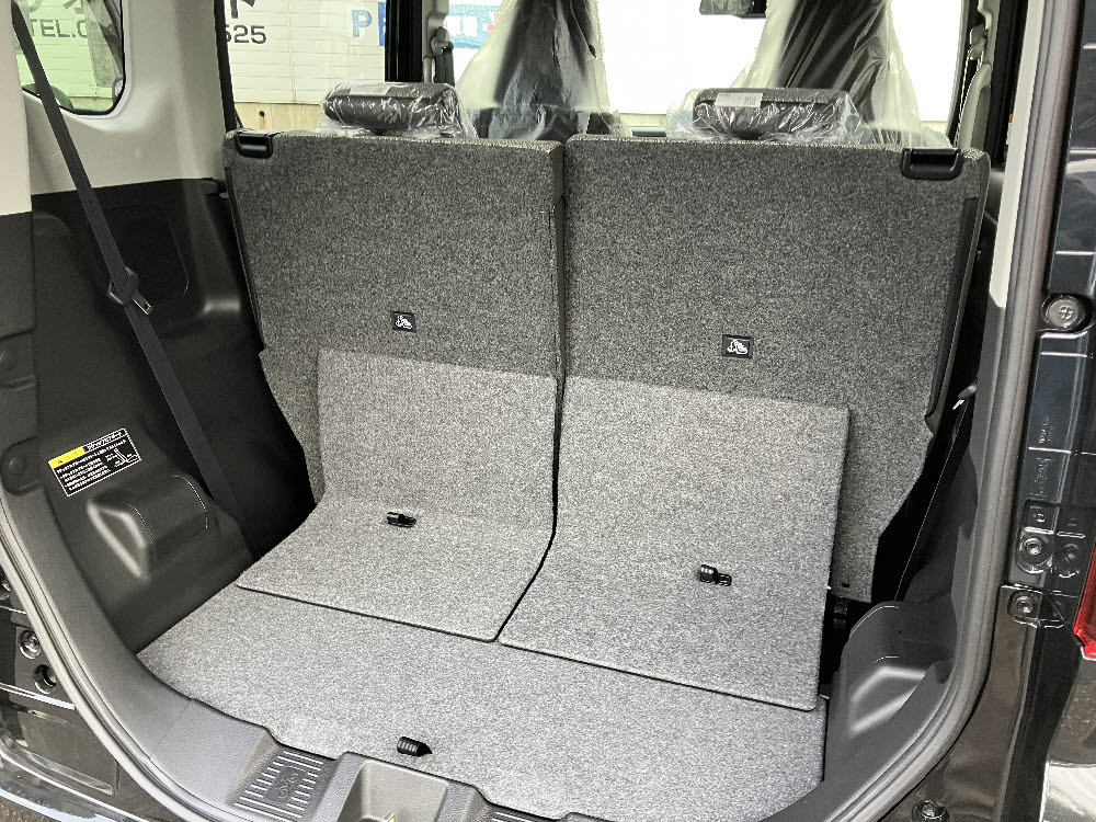 スズキ　スペーシア　HYBRID X ODレス11枚目