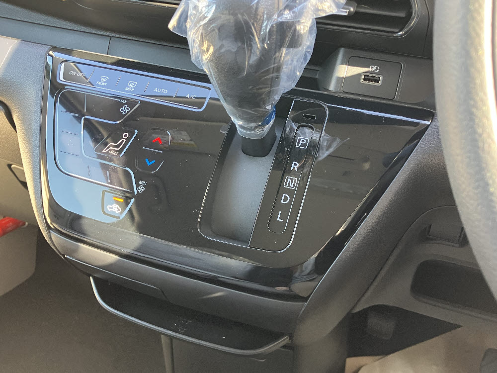 ニッサン　デイズ　X ODレス18枚目